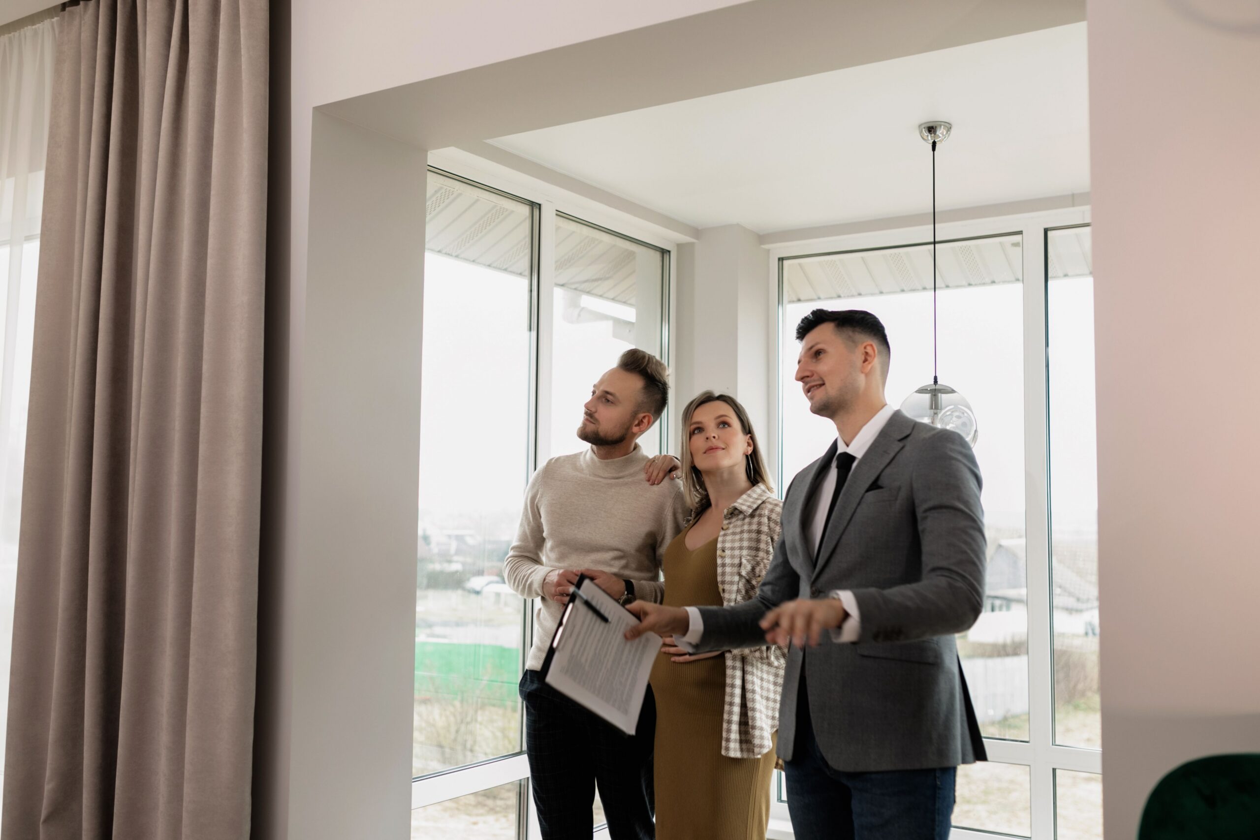 An online checklist for realtors to track daily maintenance work