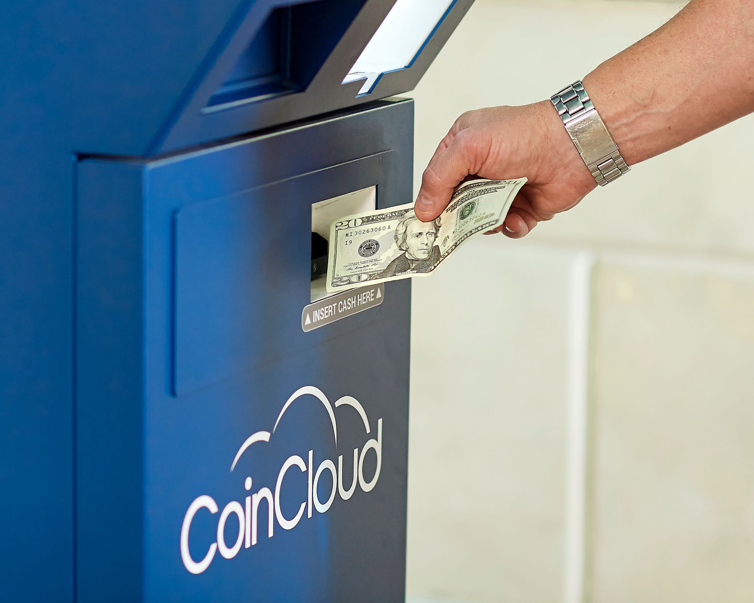 A server connected to coin counting machines to track daily turnover and machine failures