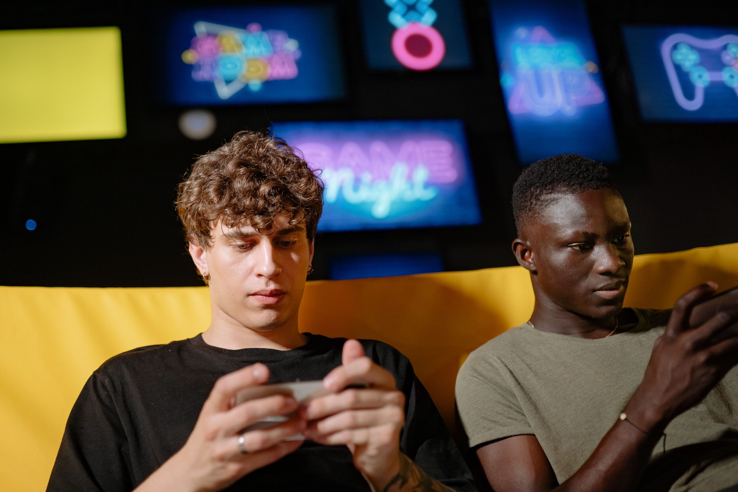 A mobile game for the marketing launch of a new vehicle